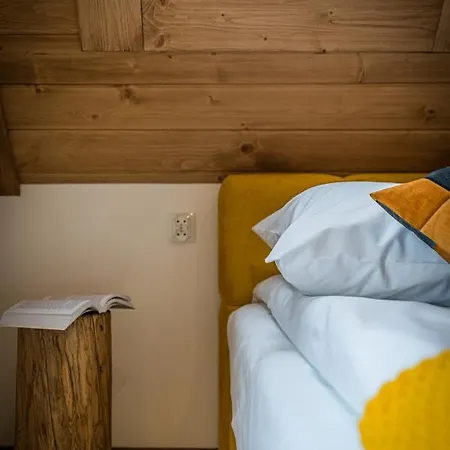 Bed & Breakfast Dworek Nad Jalowcami Z Jacuzzi