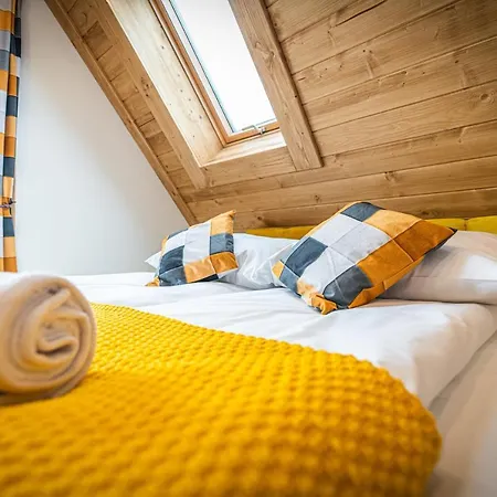 Bed & Breakfast Dworek Nad Jalowcami Z Jacuzzi