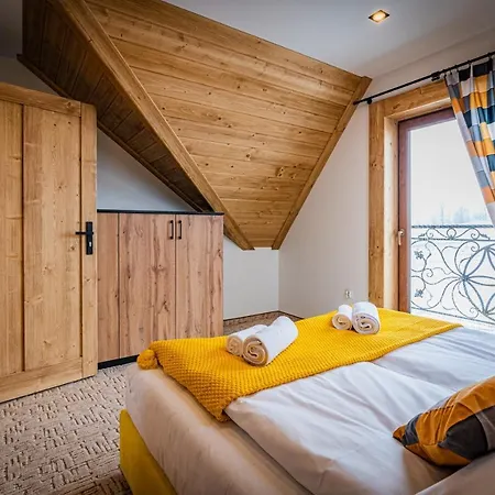 Aparthotel Dworek Nad Jalowcami *