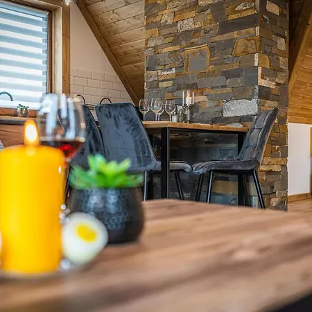 Dworek Nad Jalowcami Z Jacuzzi 3* 比利但耶克