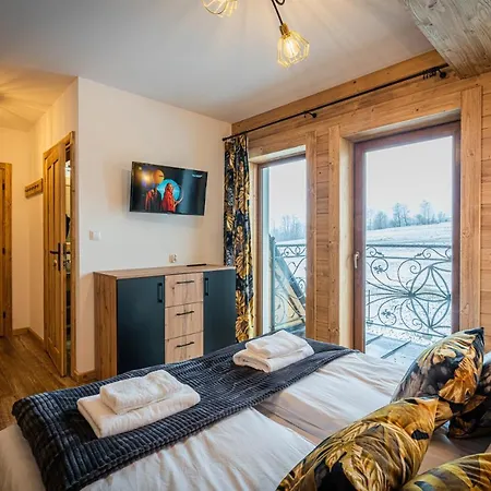 Aparthotel Dworek Nad Jalowcami *