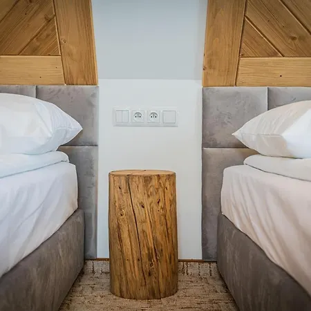 Dworek Nad Jalowcami Aparthotel
