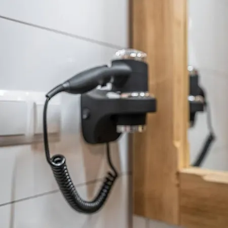 住宿加早餐酒店 Dworek Nad Jalowcami Z Jacuzzi