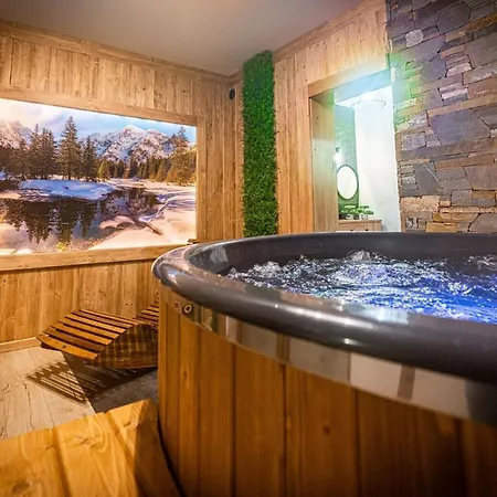 Dworek Nad Jalowcami Z Jacuzzi Frühstückspension Biały Dunajec