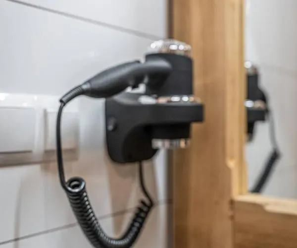 Bed & Breakfast Dworek Nad Jalowcami Z Jacuzzi