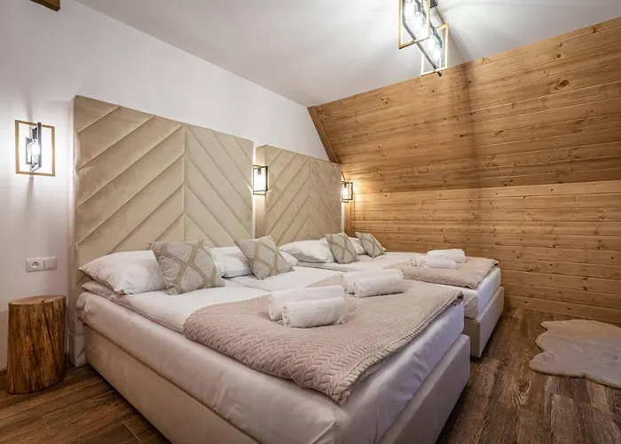 Dworek Nad Jalowcami Z Jacuzzi Bed & Breakfast 3*