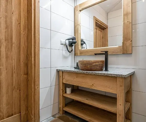 Bed & Breakfast Dworek Nad Jalowcami Z Jacuzzi Biały Dunajec